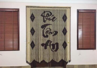 Rèm thờ hạt gỗ tự nhiên